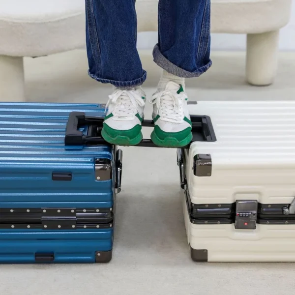 Sturdy & Durable Aluminum Frame Luggage – Large Capacity Trolley Bag